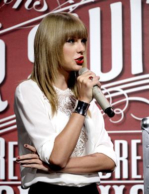 Taylor Swift 'Red' Tour Press Event in LA 8/20/13  