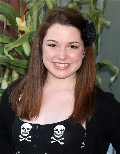 Jennifer Stone