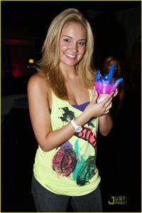 Tiffany Thornton