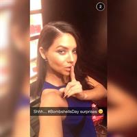 Adriana Lima taking a selfie