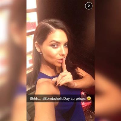 Adriana Lima taking a selfie