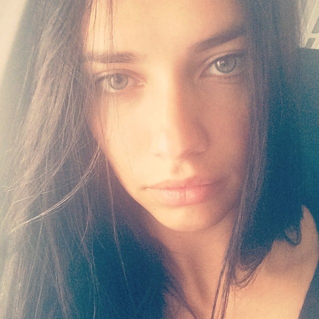 Adriana Lima taking a selfie