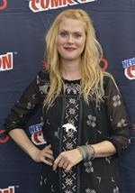 Janet Varney