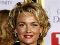 Kelly Carlson