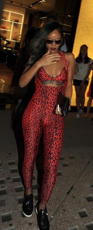 Rihanna - Shows off her toned physique in London in a $198 Adidas Originals Opening Ceremony (19.07.2013) 