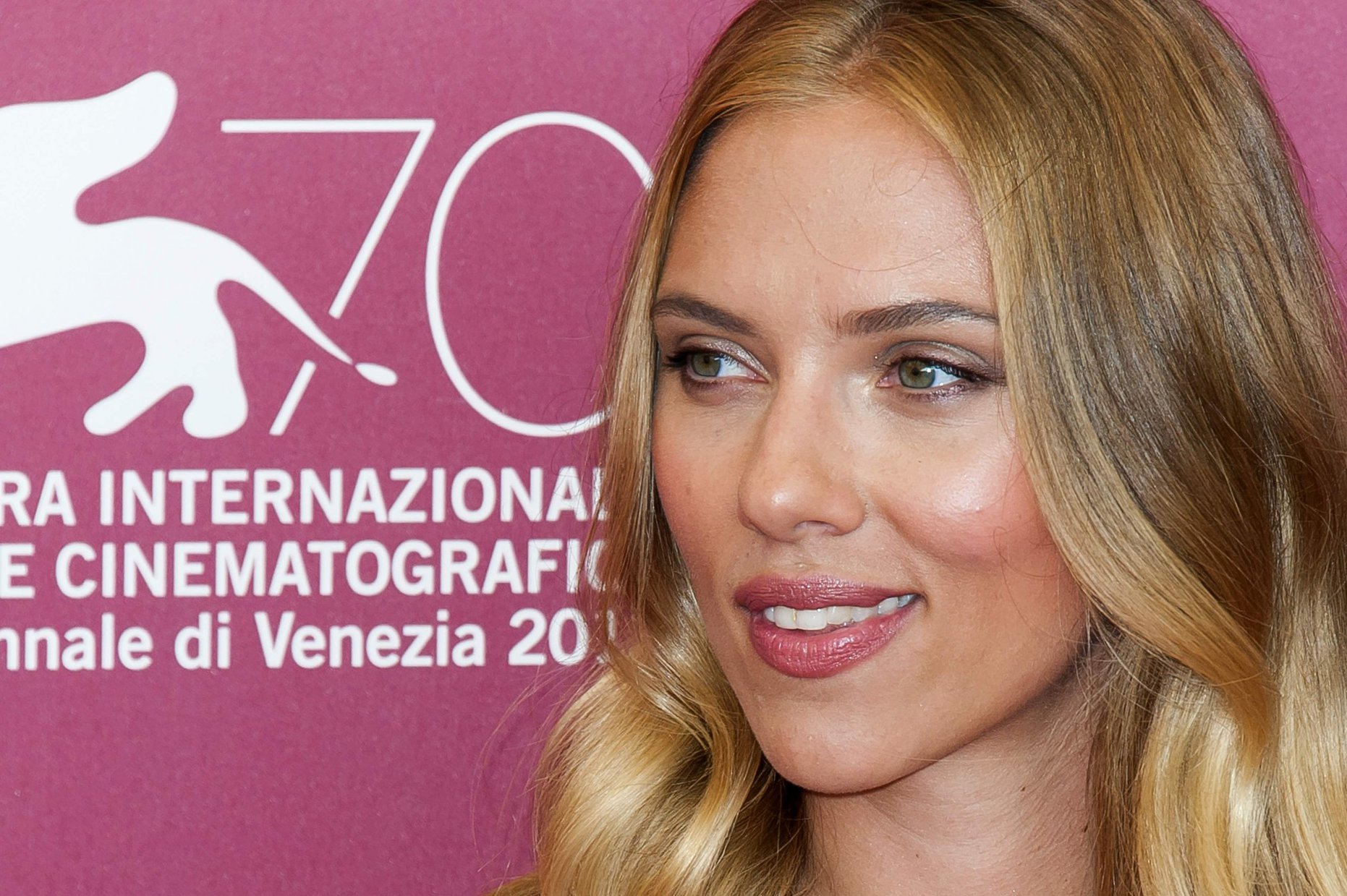 Scarlett Johansson Under The Skin Photocall in Venice 9/3/2013 