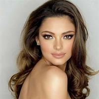 Demi-Leigh Nel-Peters