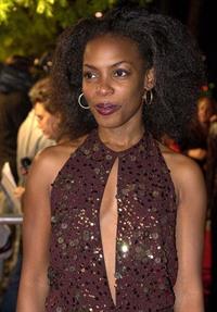 Aunjanue Ellis