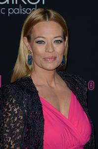 Jeri Ryan