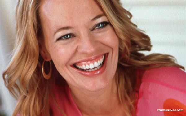 Jeri Ryan