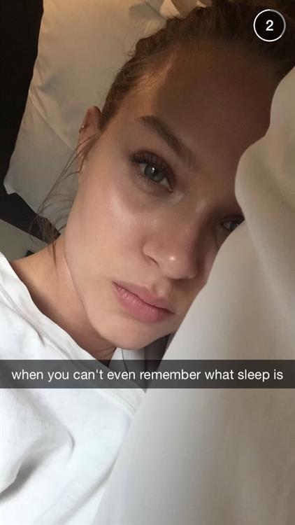 Josephine Skriver taking a selfie