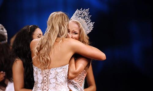 Arna Ýr Jónsdóttir