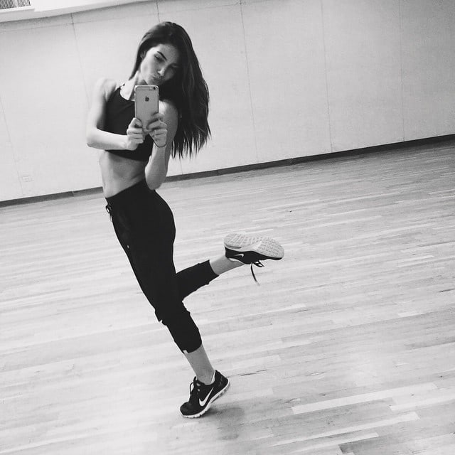 Lily Aldridge taking a selfie