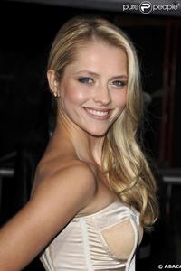 Teresa Palmer