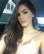 Denisse Franco taking a selfie