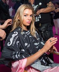 Stella Maxwell