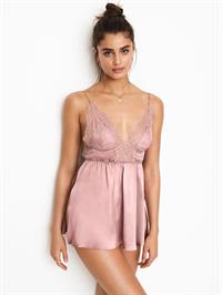 Taylor Marie Hill in lingerie