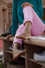 Georgia in Pink Jeans