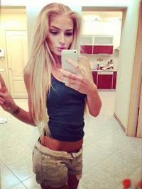 Alena Shishkova taking a selfie