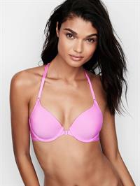 Daniela Braga in lingerie