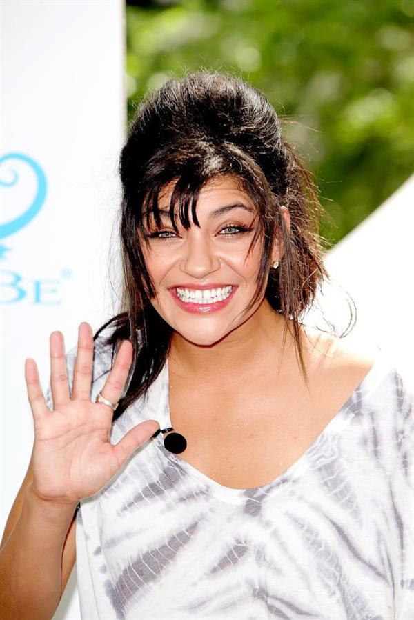 Jessica Szohr