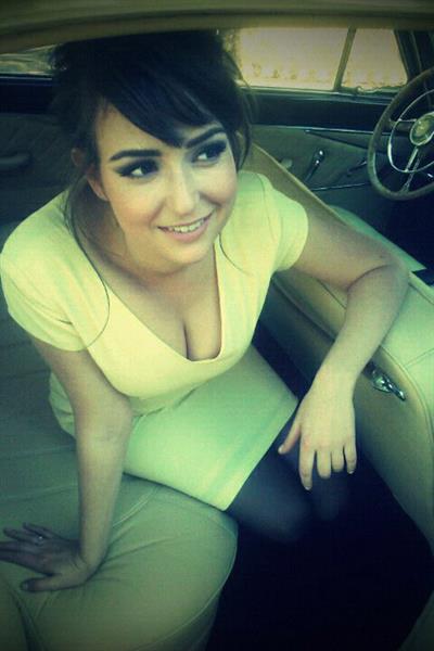 Milana Vayntrub