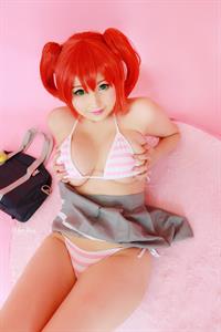 Hidori Rose in a bikini