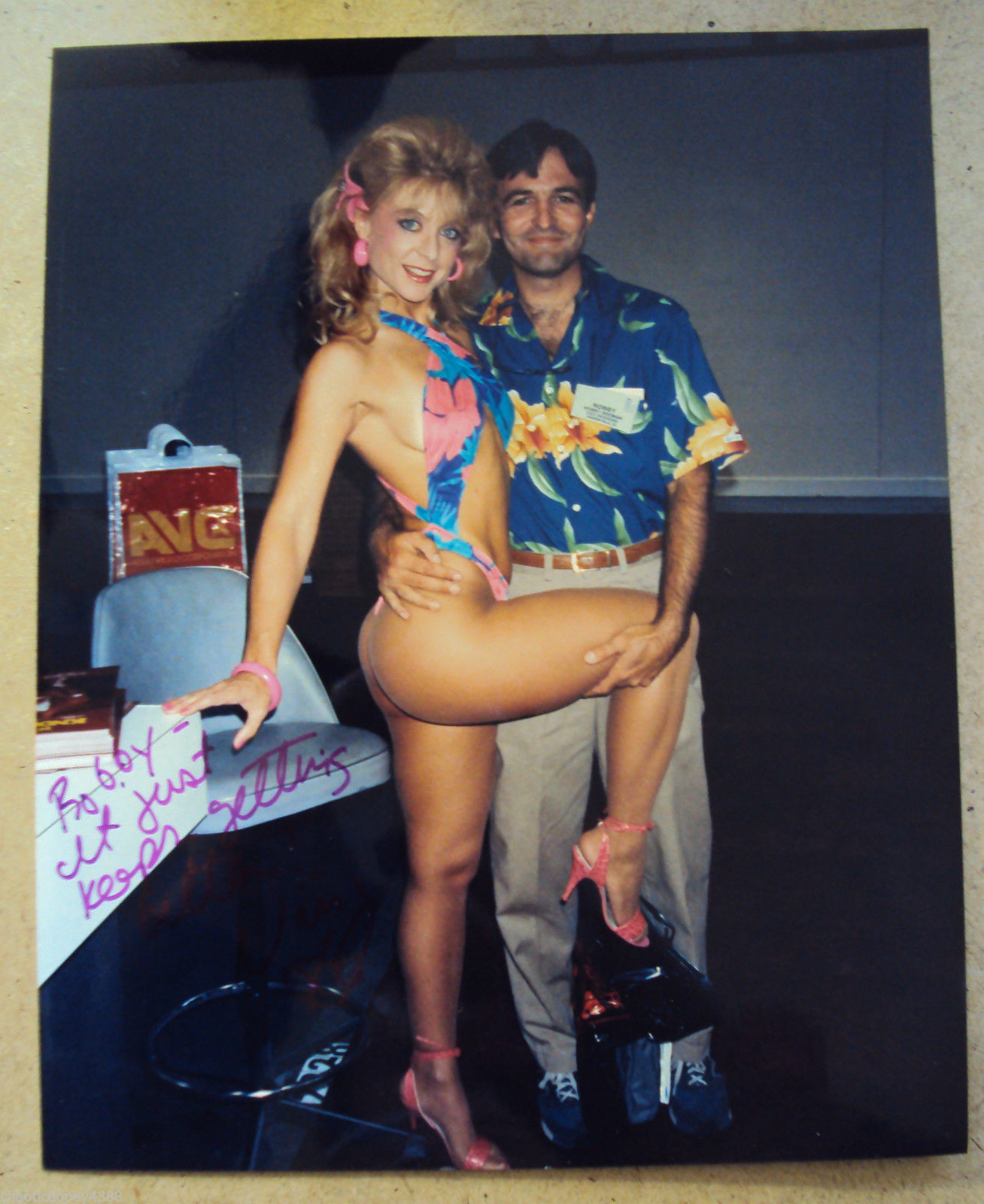 Nina Hartley Pictures in an Infinite Scroll - 107 Pictures