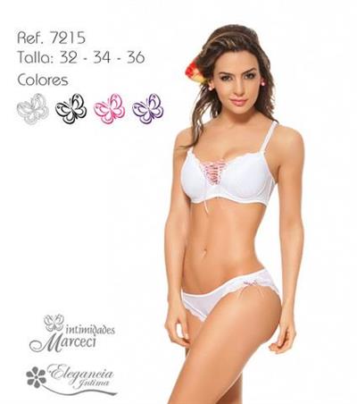 Natalia Vélez in lingerie