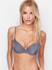 Alena Blohm in lingerie