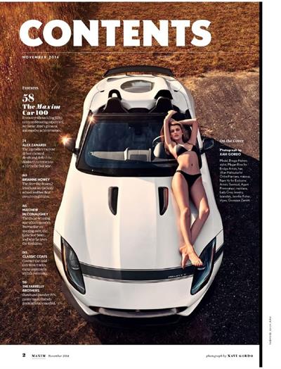 Bregje Heinen in a bikini