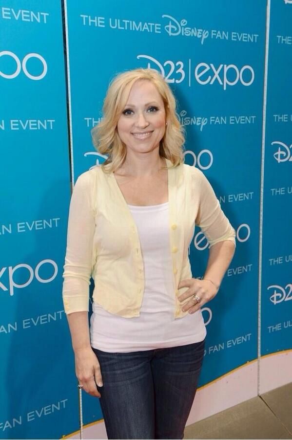 Leigh-Allyn Baker Pictures