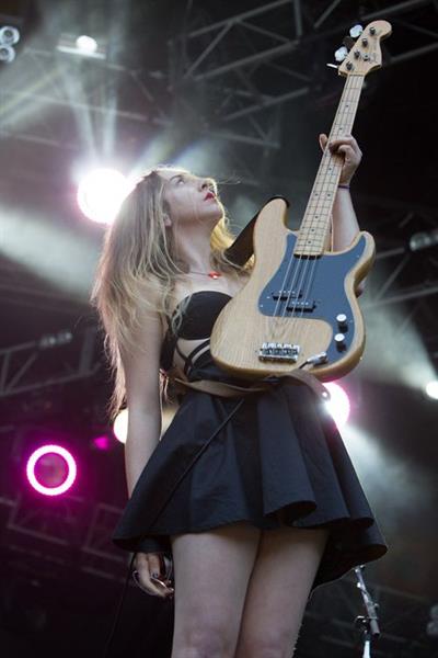 Este Haim