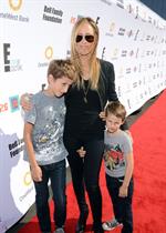 Kim Raver
