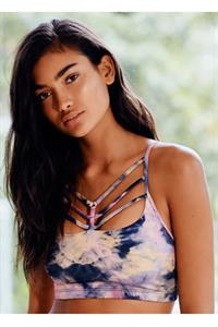 Kelly Gale