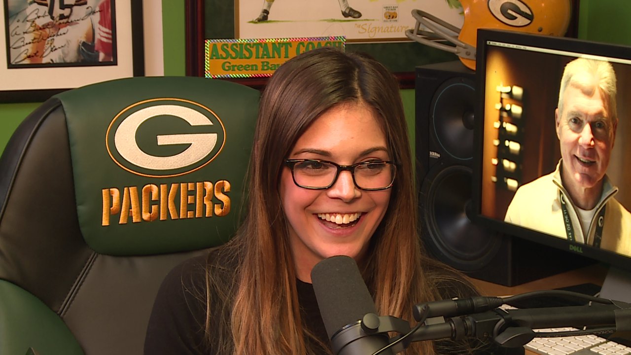 Katie Nolan Pictures in an Infinite Scroll - 84 Pictures