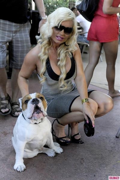 Nicole Coco Austin