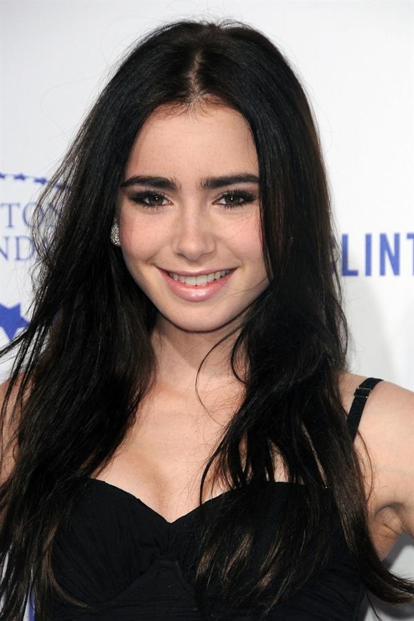 Lily Collins