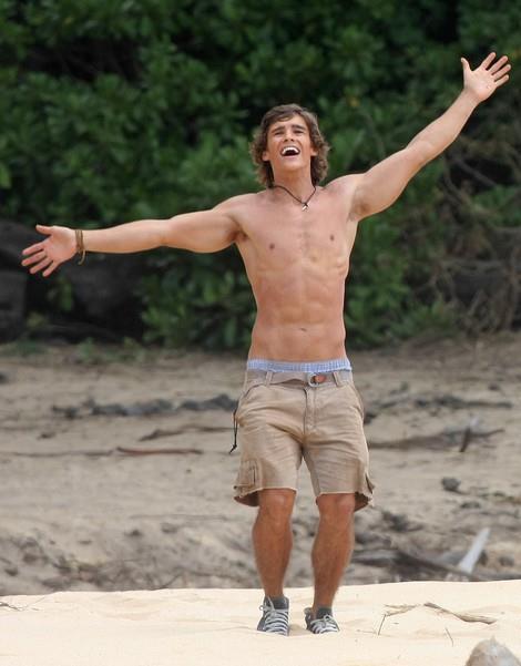 Brenton Thwaites