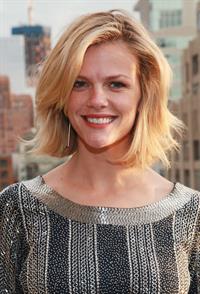 Brooklyn Decker Pictures Brooklyn Decker