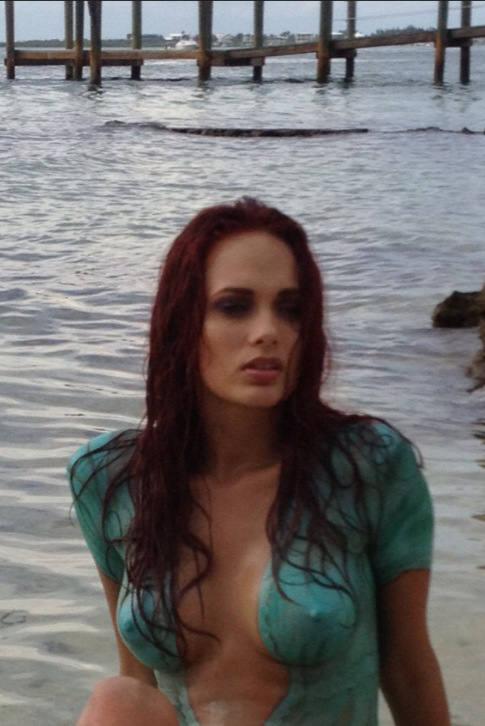 Jessica Dykstra in body paint