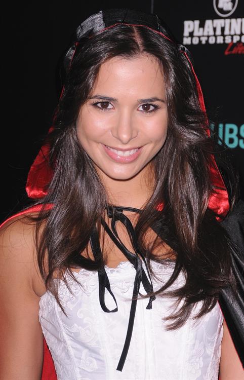 Josie Loren