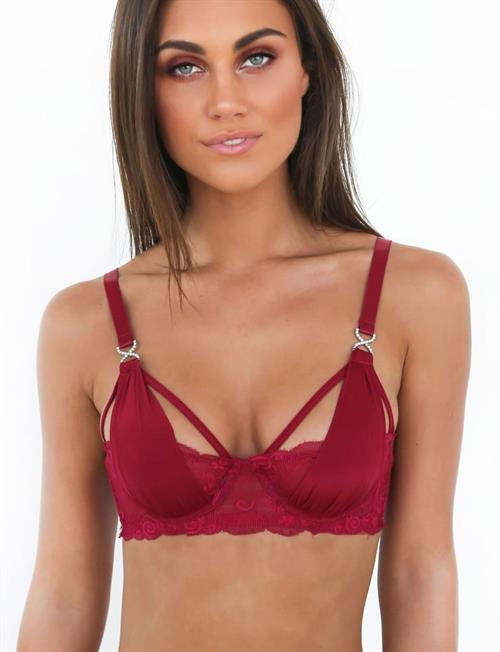 Stephanie Rayner in lingerie