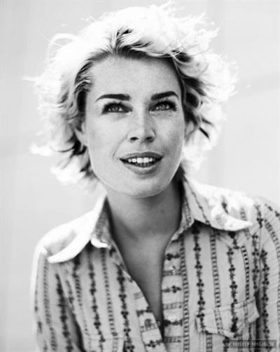 Rebecca Romijn