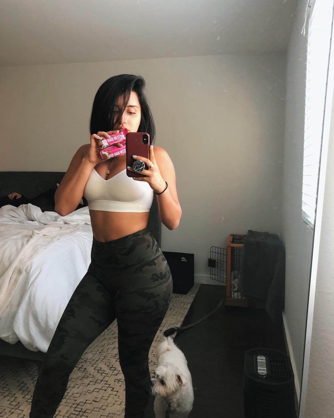 Jazmine Garcia taking a selfie