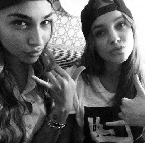 Chantel Jeffries taking a selfie