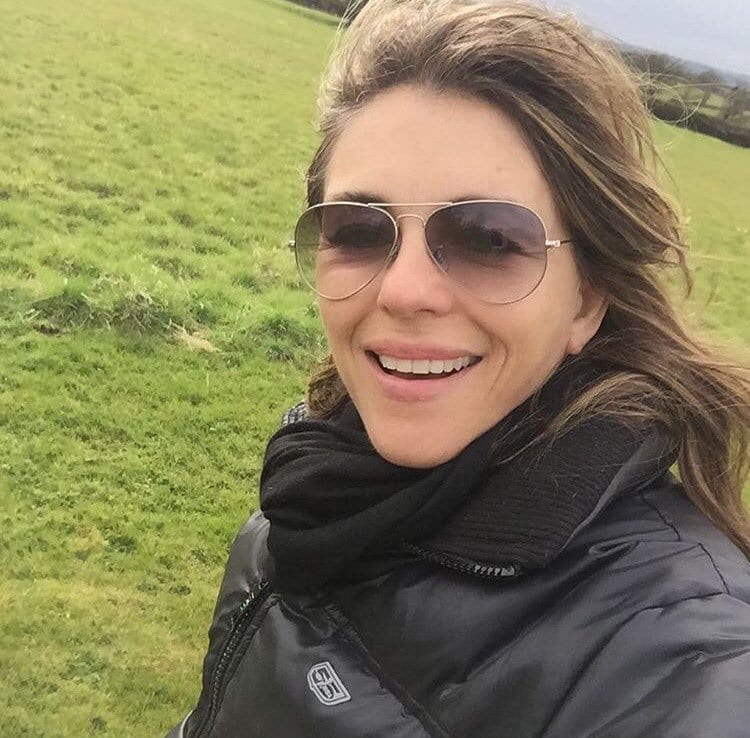 Elizabeth Hurley taking a selfie