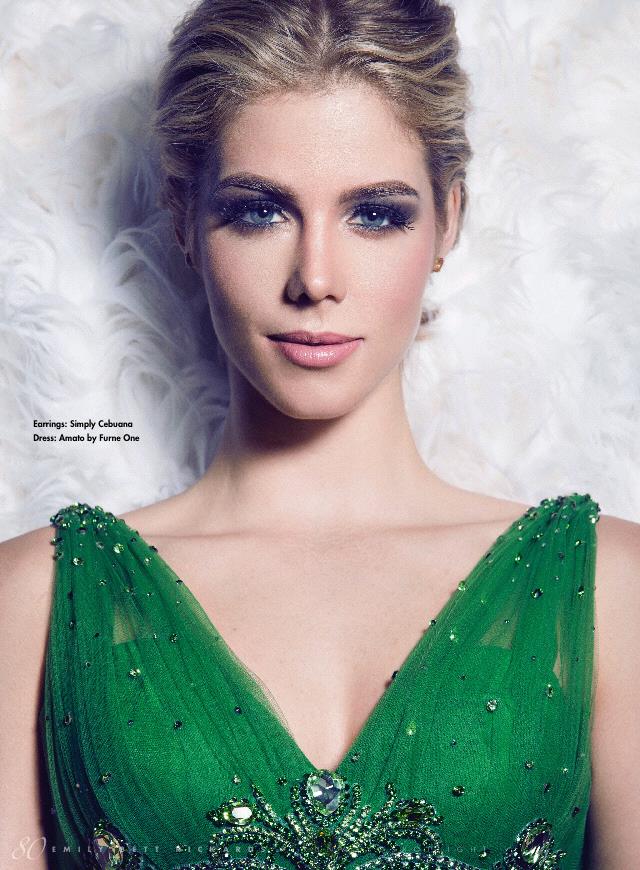 Emily Bett Rickards