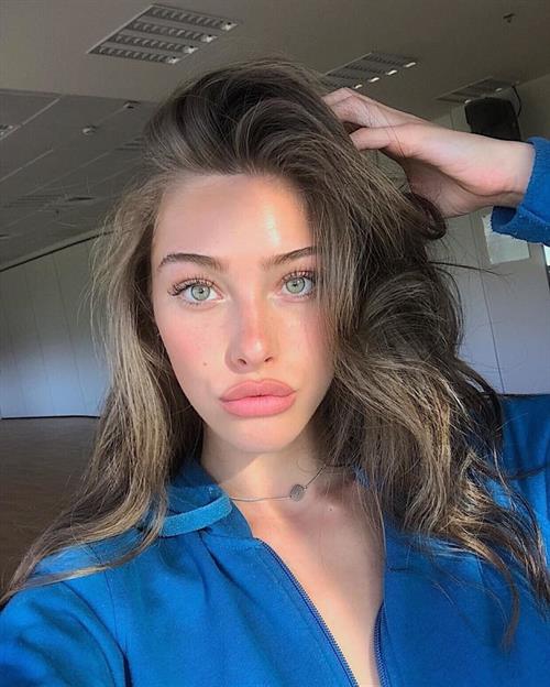 Mishel Micheev Pictures Mishel Micheev