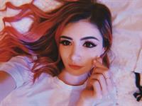 Chrissy Costanza taking a selfie